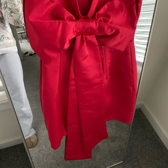 Red Holiday Dress with giant bow - Picture 4 of 4